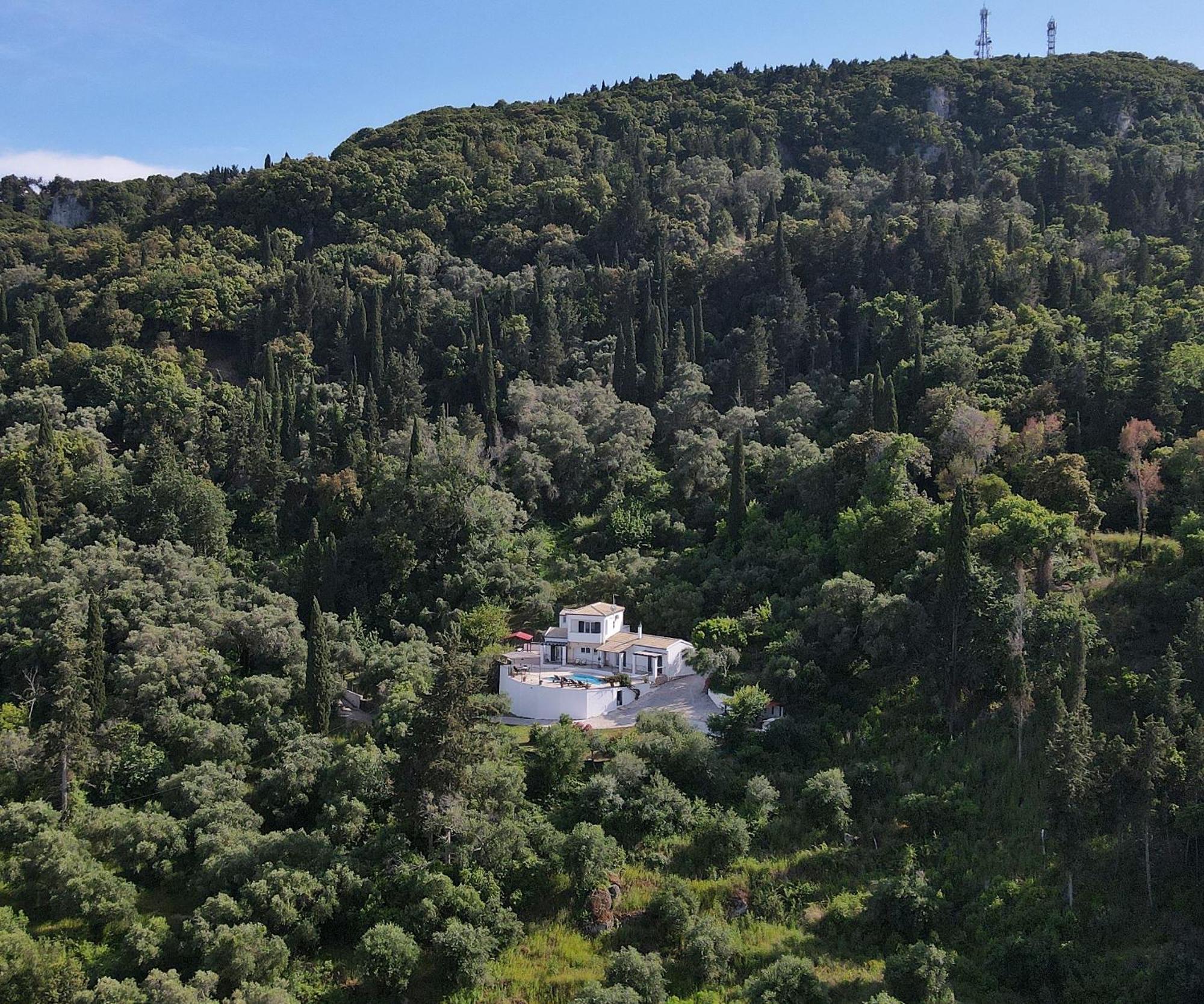 Villa Boukari Chlomos Exterior foto